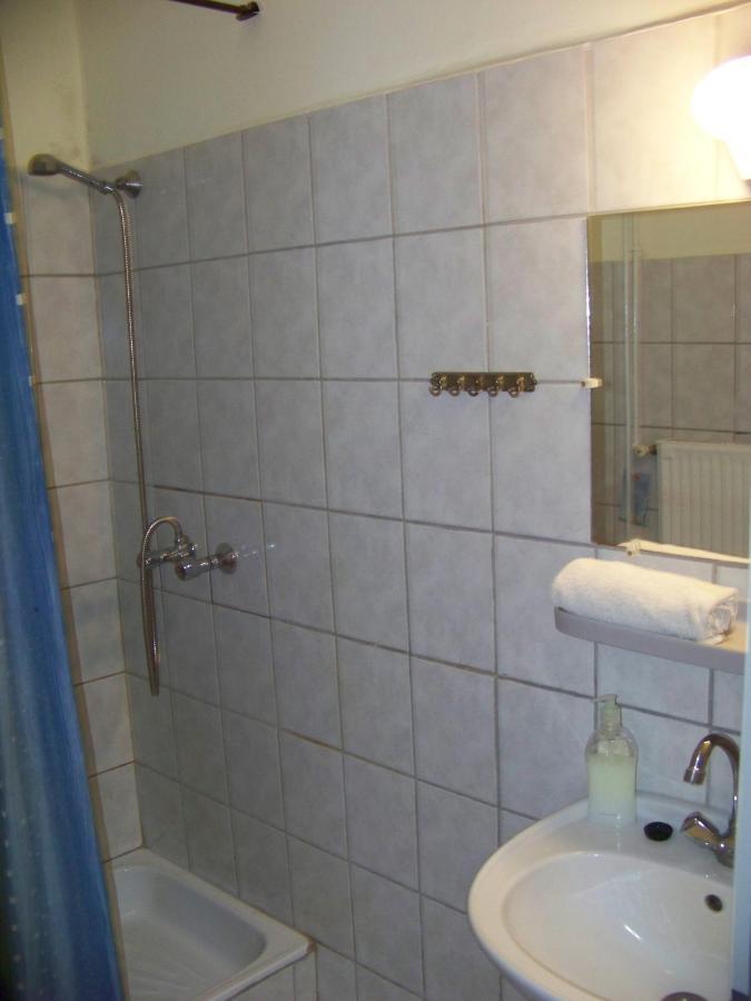 F 106 Vendeghaz Hotell Fertőhomok Eksteriør bilde