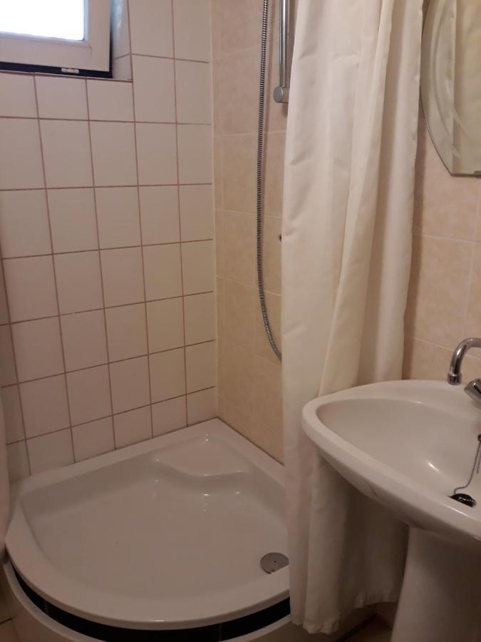 F 106 Vendeghaz Hotell Fertőhomok Eksteriør bilde